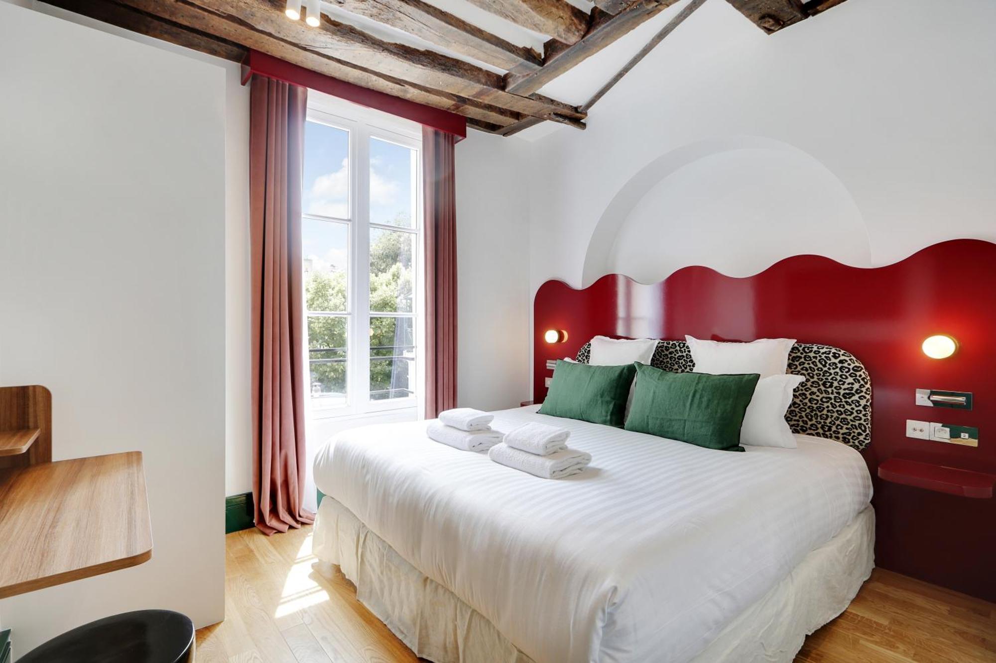 Paris Home Collection Serviced Apartments In Notre Dame - Rue Savoie Exterior foto