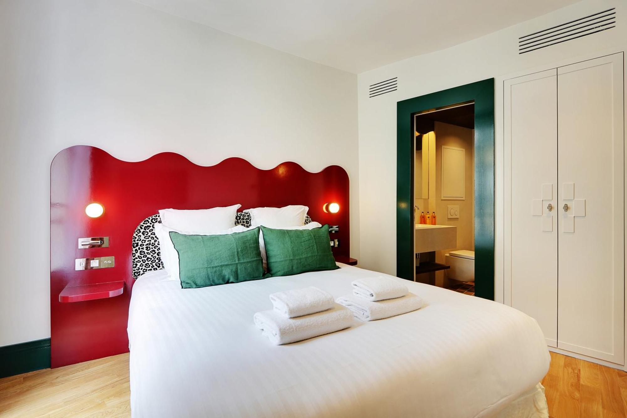 Paris Home Collection Serviced Apartments In Notre Dame - Rue Savoie Exterior foto