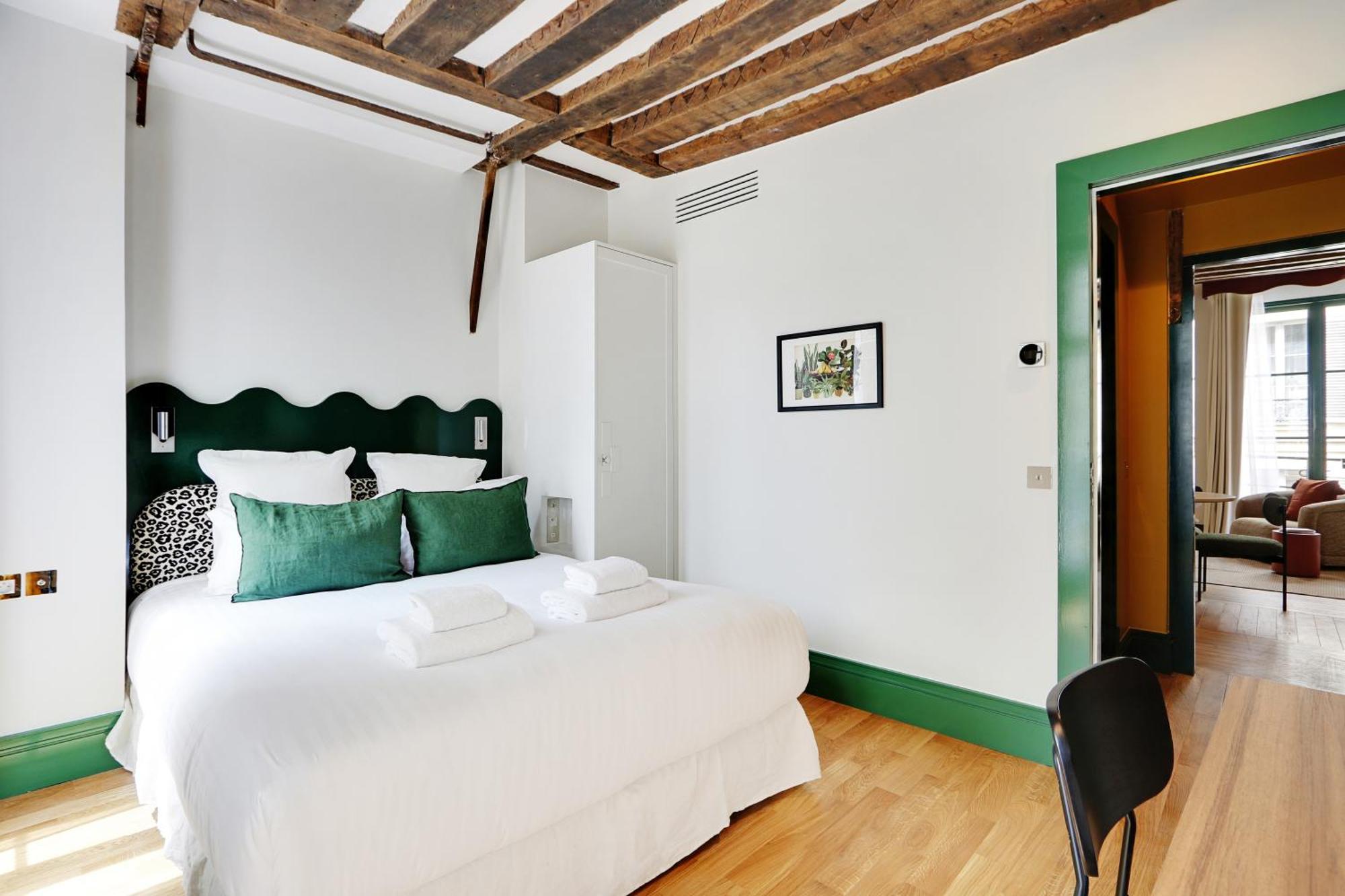 Paris Home Collection Serviced Apartments In Notre Dame - Rue Savoie Exterior foto