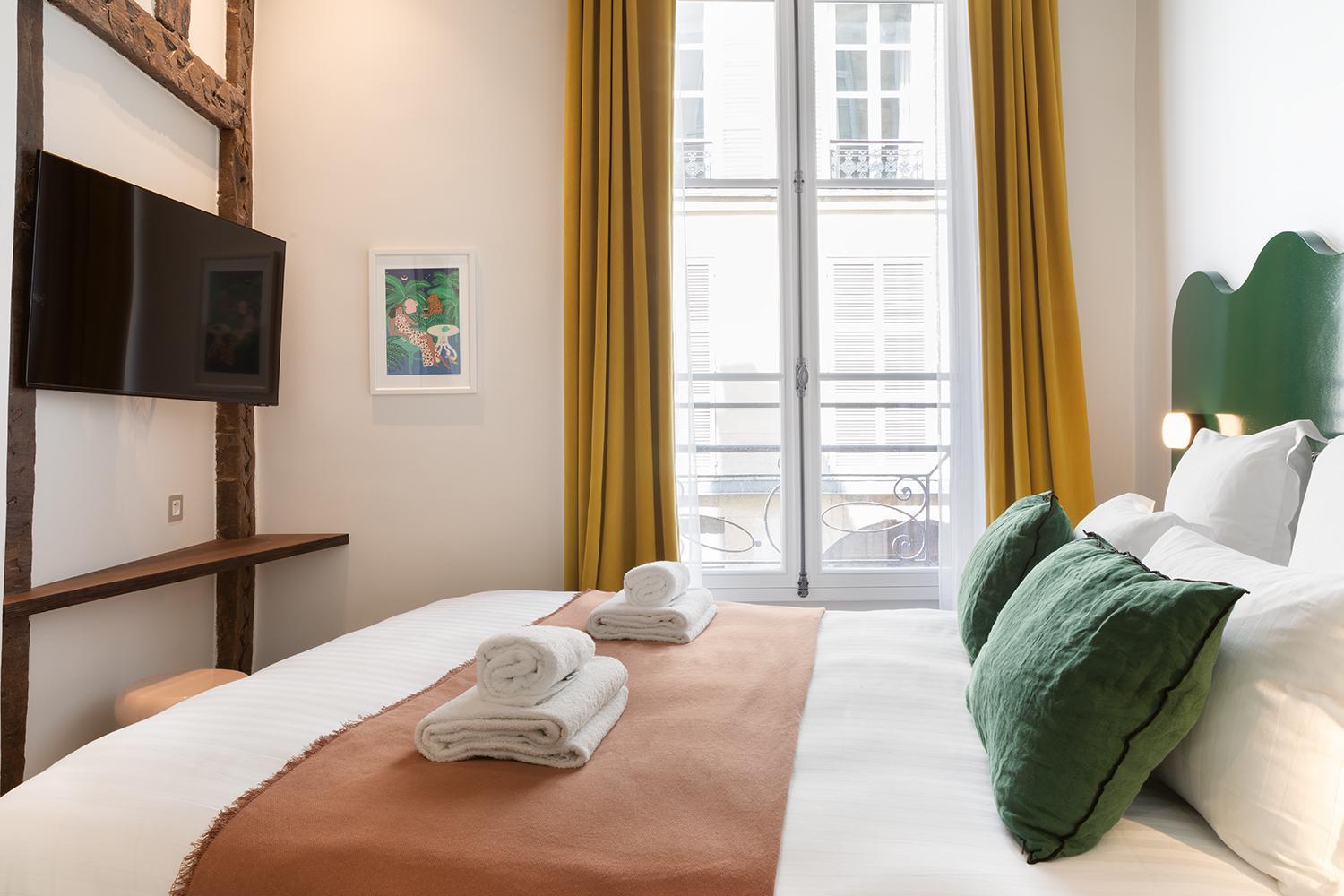 Paris Home Collection Serviced Apartments In Notre Dame - Rue Savoie Exterior foto
